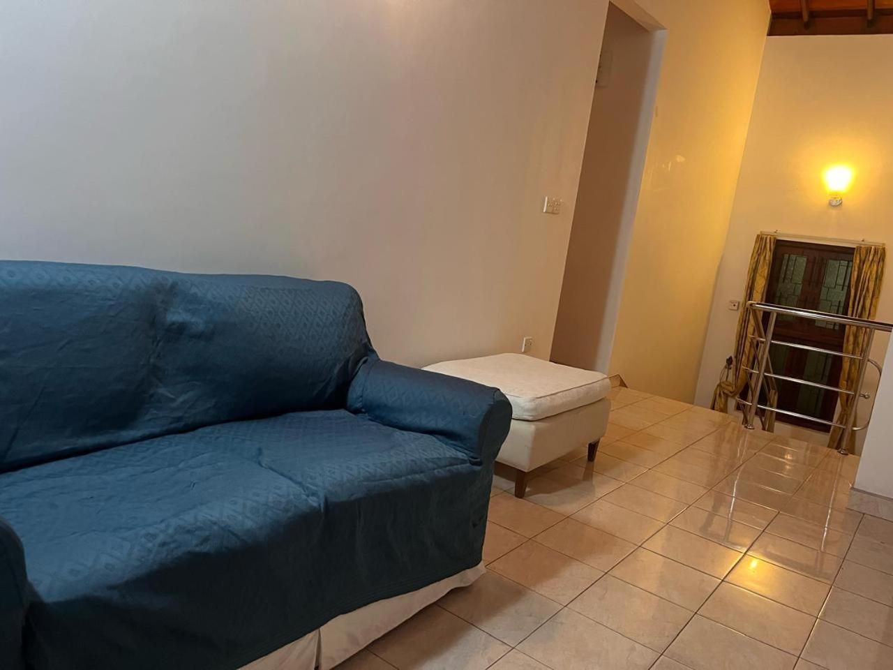 Ceylon Glory Hostel Негомбо Экстерьер фото